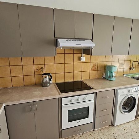 Family Nest In The Heart Of Limassol Villa ภายนอก รูปภาพ