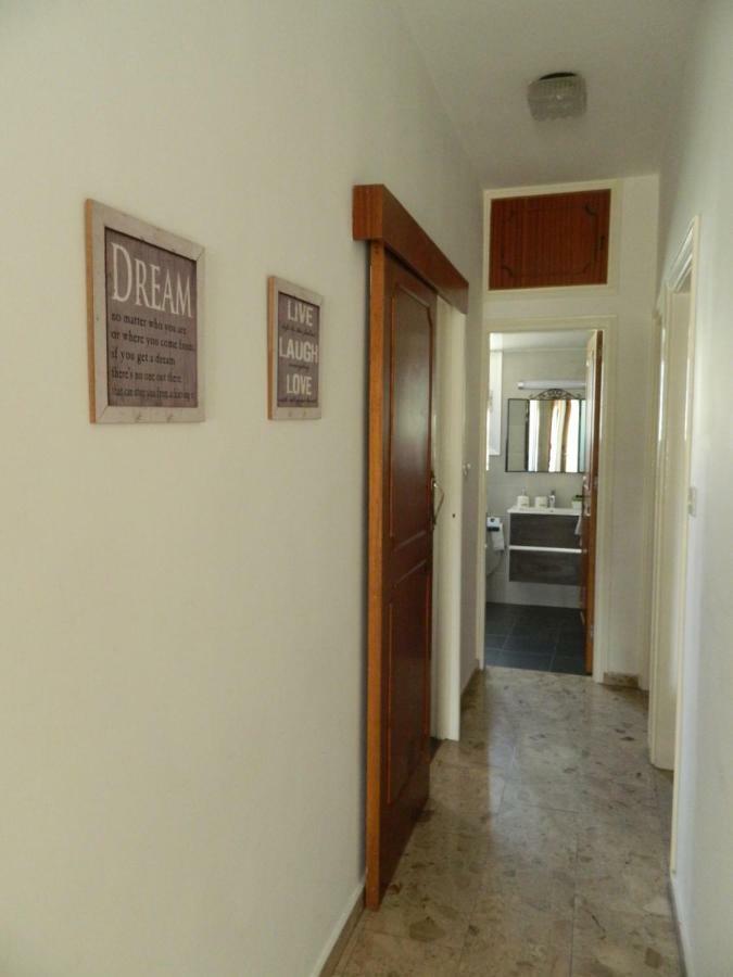 Family Nest In The Heart Of Limassol Villa ภายนอก รูปภาพ